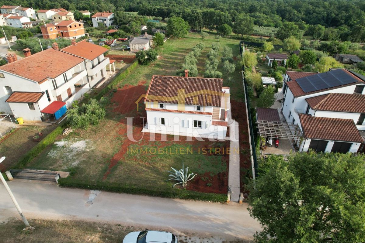 Haus mit eigenem Olivengarten